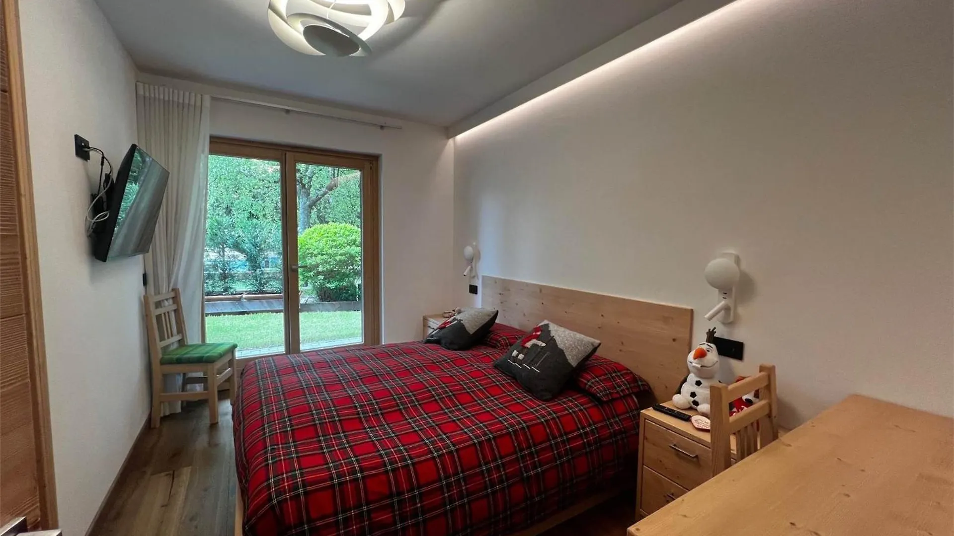 Casa de Férias PRESTIGIOSO APPARTAMENTO CON GIARDINO - Bormio